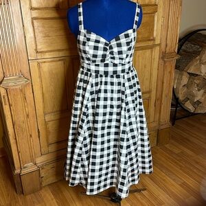 Black and white Torrid size00 retro chic dress gingham item105